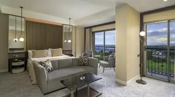 CRATOS PREMIUM HOTEL