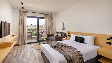 CREEK HOTEL AND RESIDENCES