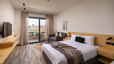 Creek Hotel & Residences El Gouna