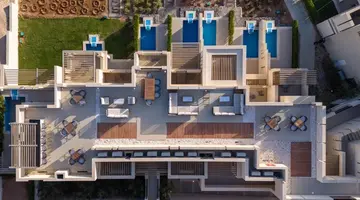 Creek Hotel & Residences El Gouna
