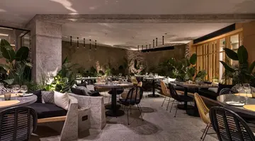 CREEK HOTEL