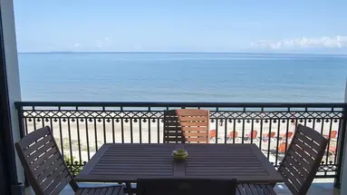 Cressida Seaside Apartments