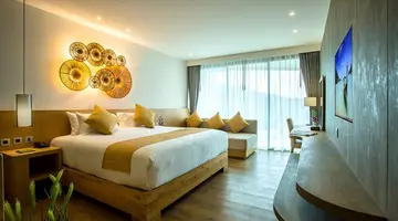 Crest Resort and Pool Villas Phuket