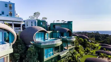 Crest Resort & Pool Villas Phuket
