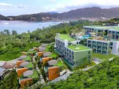 Crest Resort & Pool Villas Phuket