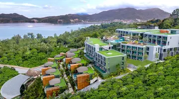 Crest Resort & Pool Villas Phuket