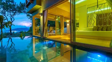 Crest Resort & Pool Villas Phuket