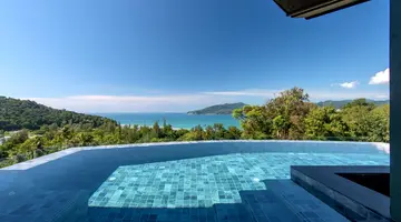 CREST RESORT & POOL VILLAS