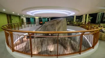 CREST RESORT & POOL VILLAS