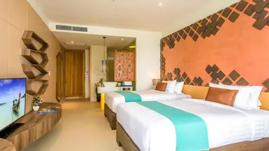 CREST RESORT & POOL VILLAS