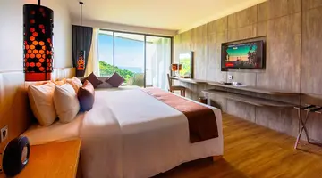 Crest Resort & Pool Villas