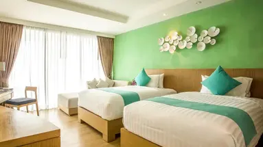 CREST RESORT & POOL VILLAS