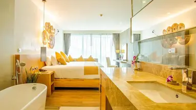 CREST RESORT & POOL VILLAS