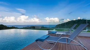 CREST RESORT & POOL VILLAS