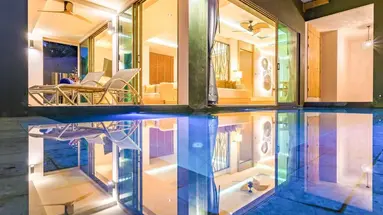 CREST RESORT & POOL VILLAS