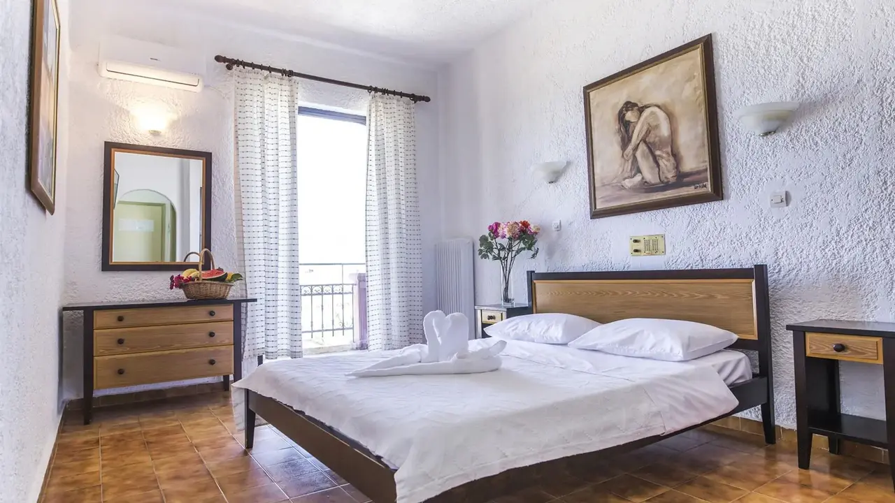 Creta Aquamarine (Ex.Creta Residence)