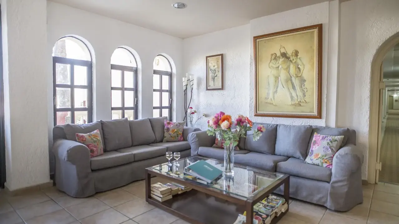 Creta Aquamarine (Ex.Creta Residence)