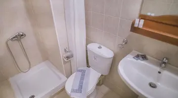 Creta Aquamarine (Ex.Creta Residence)