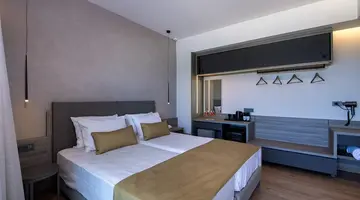 Creta Palm