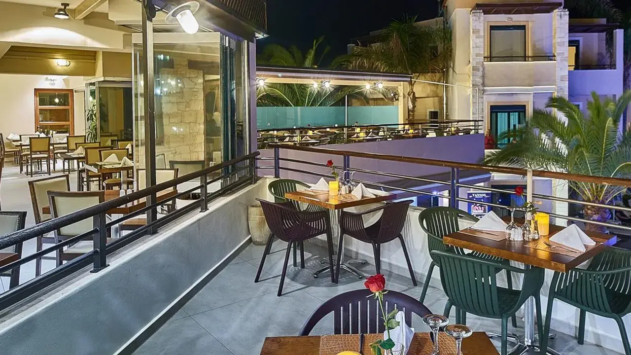 Creta Palm