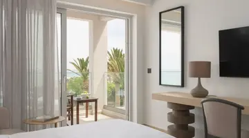 CRETA ROYAL