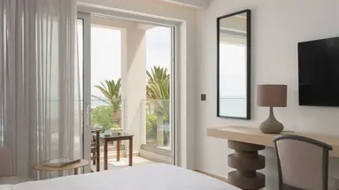 CRETA ROYAL