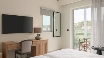 CRETA ROYAL
