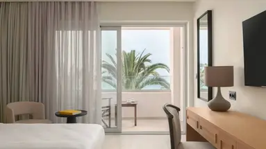 CRETA ROYAL