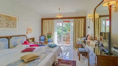 Creta Royal