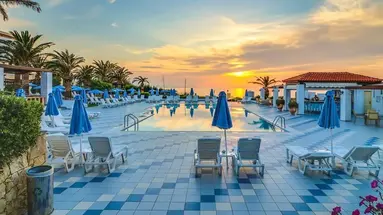 CRETA ROYAL