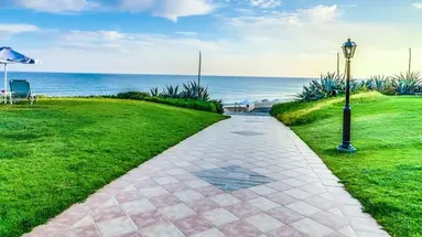 CRETA ROYAL