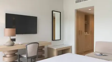 CRETA ROYAL