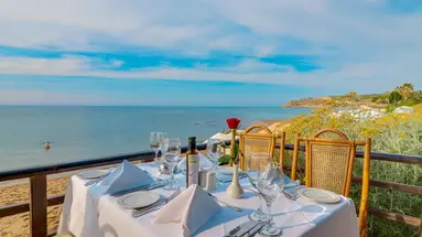 CRETA ROYAL