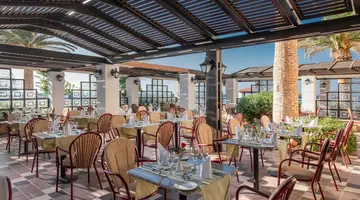 CRETA ROYAL