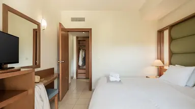 CRETAN DREAM ROYAL