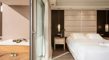 CRETAN DREAM ROYAL