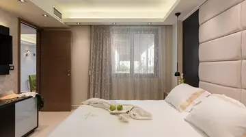 CRETAN DREAM ROYAL