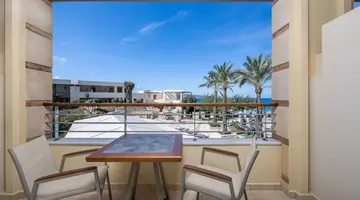 CRETAN DREAM ROYAL