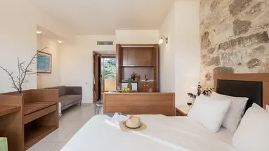 CRETAN DREAM ROYAL