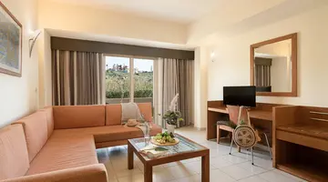 CRETAN DREAM ROYAL