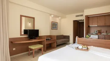 CRETAN DREAM ROYAL