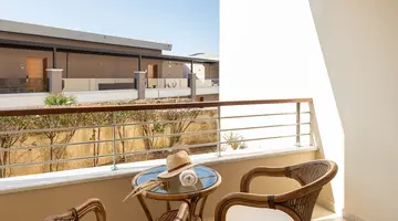 CRETAN DREAM ROYAL