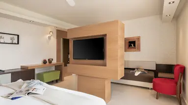 CRETAN DREAM ROYAL