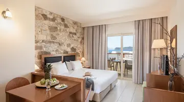 CRETAN DREAM ROYAL