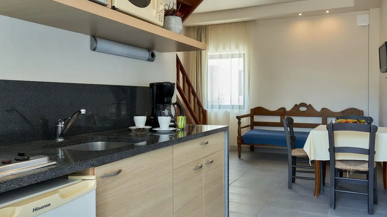Creteco Hotel & Suites