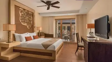 Crimson Resort & Spa Mactan, Cebu