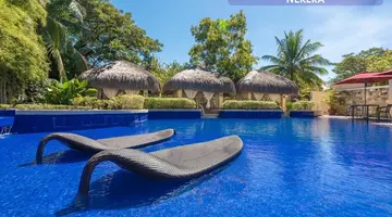 Crimson Resort & Spa Mactan, Cebu