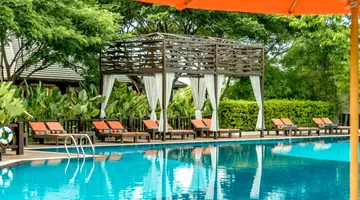 Crimson Resort & Spa Mactan