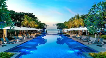 Crimson Resort & Spa Mactan