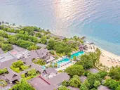 Crimson Resort & Spa Mactan